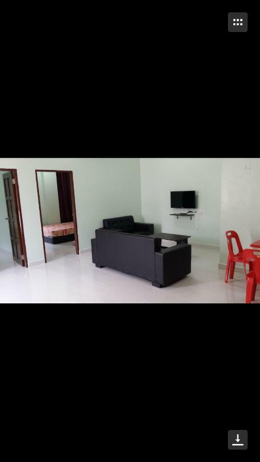 Coral Homestay Pekan Pangkor Екстер'єр фото